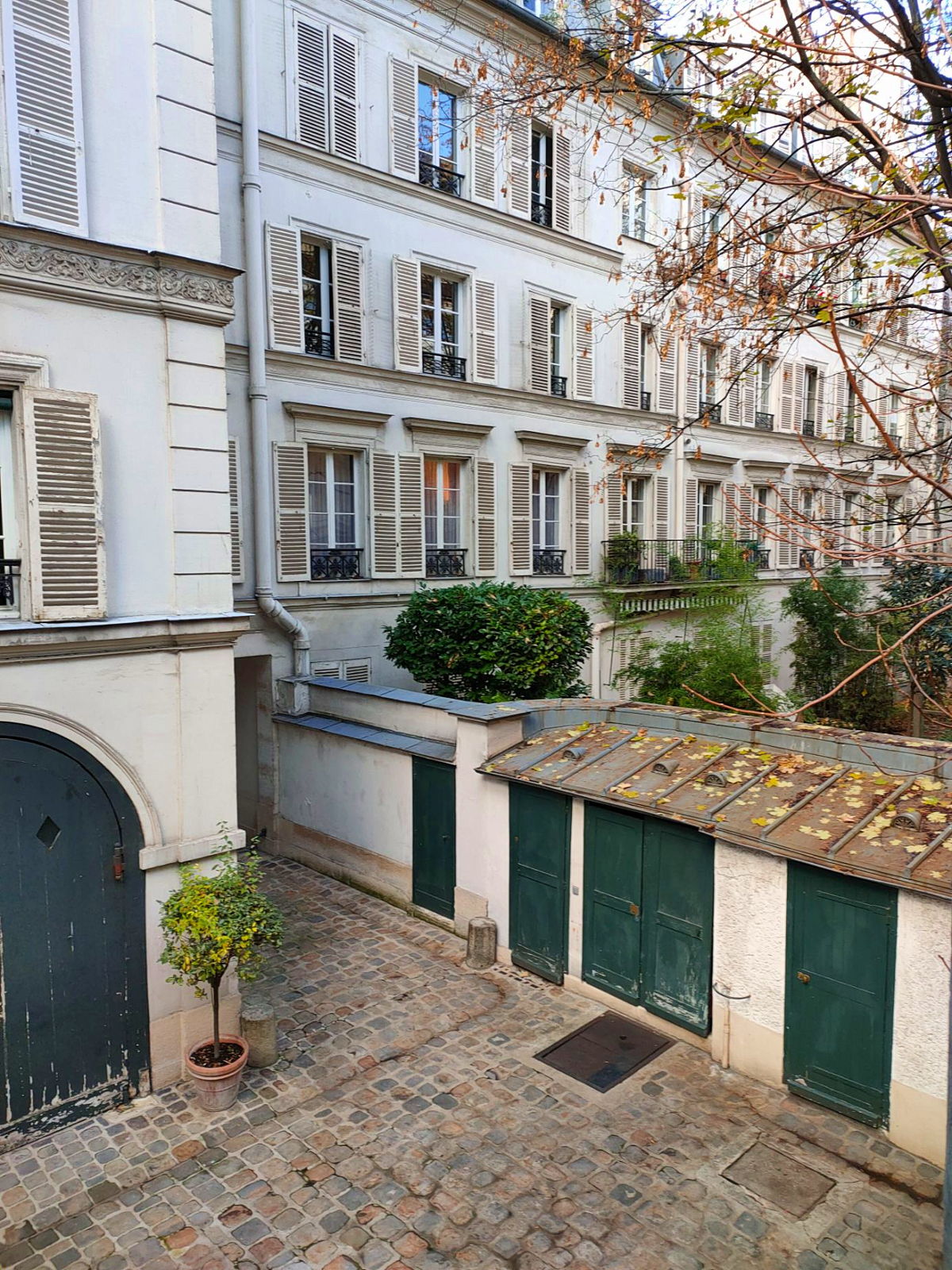 Loue appartement refait à neuf, 2