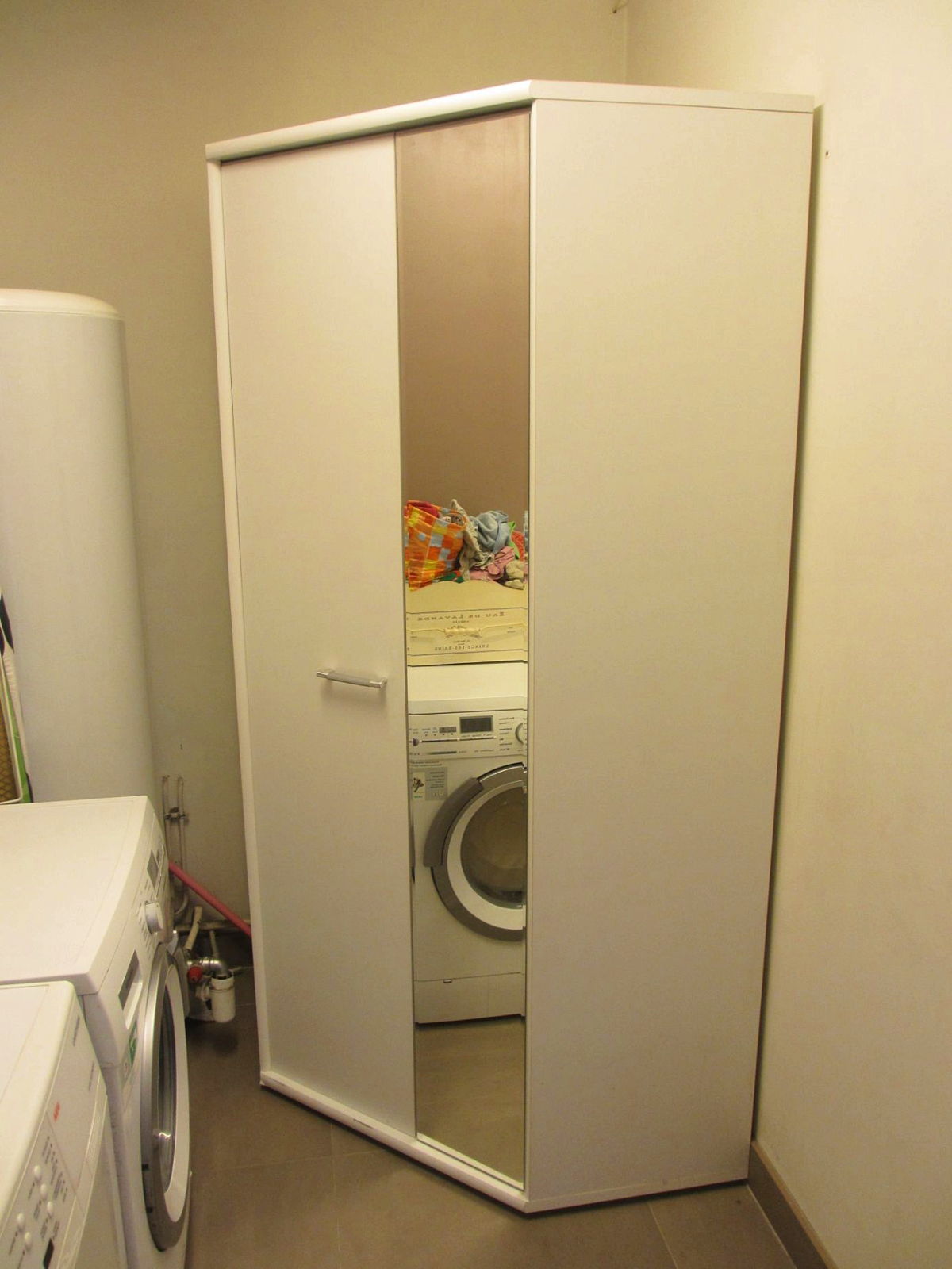 Armoire d’angle Gautier Tatoo sur Gens de Confiance