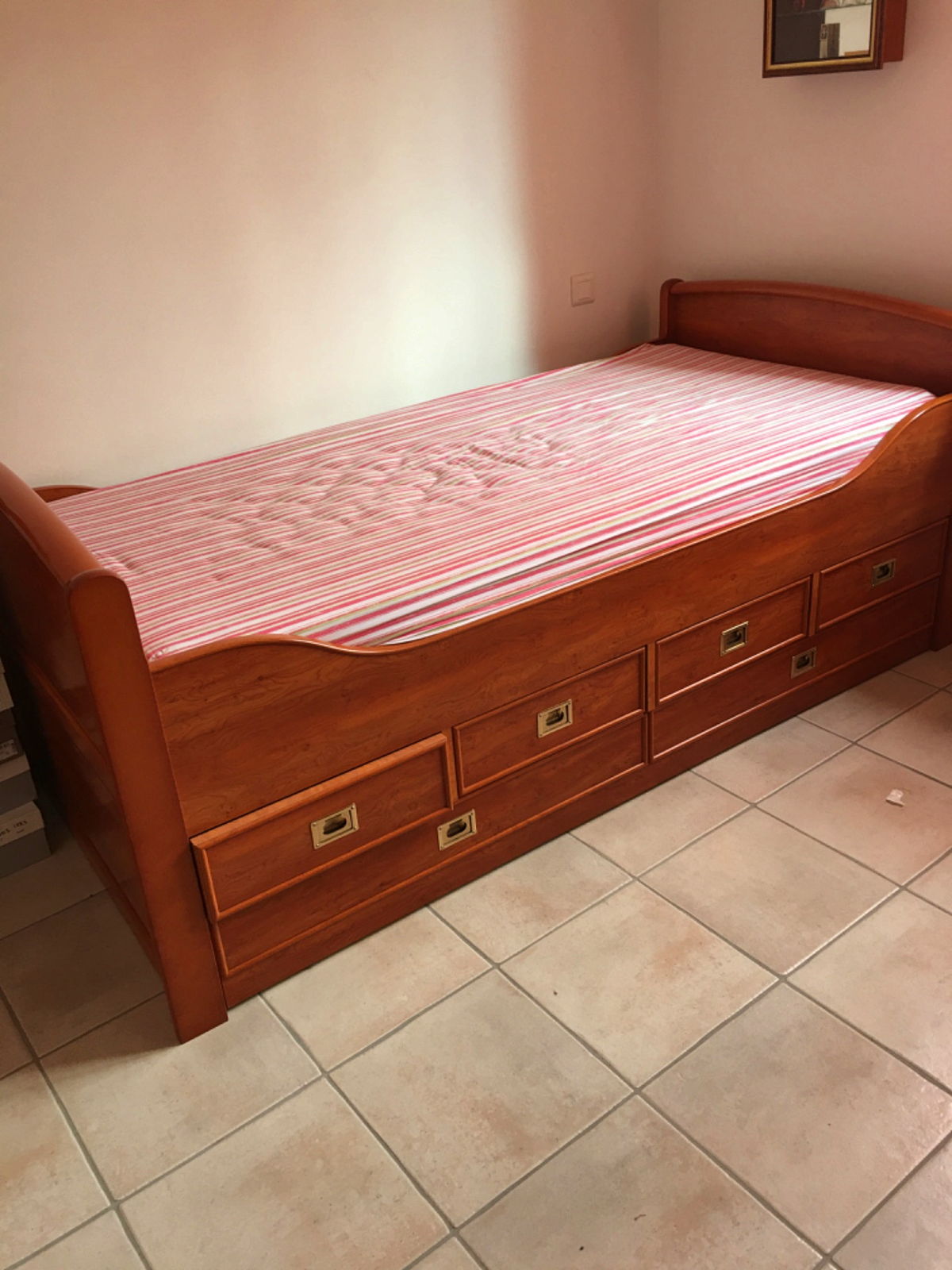 Lit Gauthier chambre amiral sur GensDeConfiance